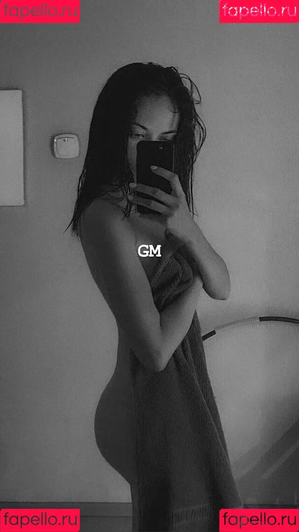 katya_mozhina Onlyfans Photo Gallery 