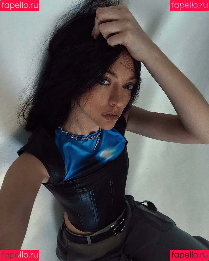 katya_mozhina Onlyfans Photo Gallery 