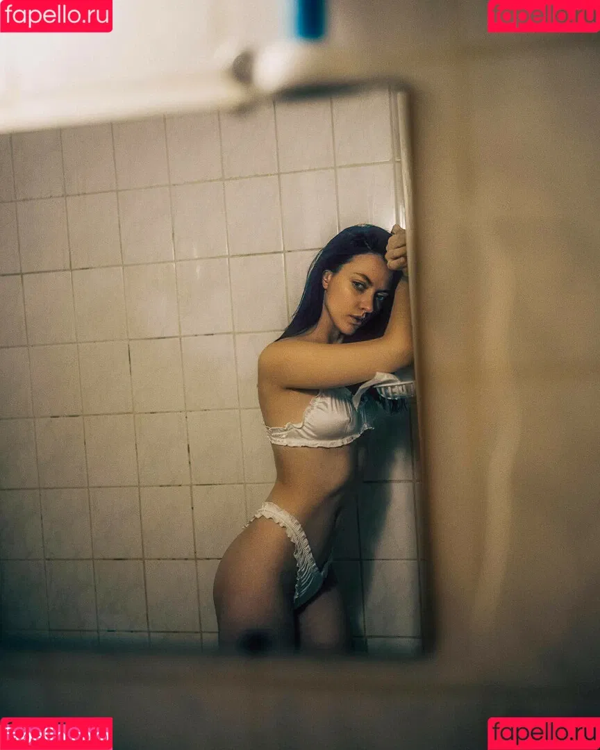 katya_mozhina Onlyfans Photo Gallery 