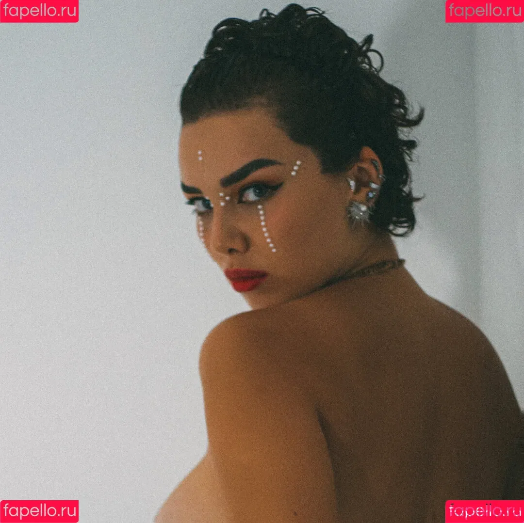 evstasia Onlyfans Photo Gallery 