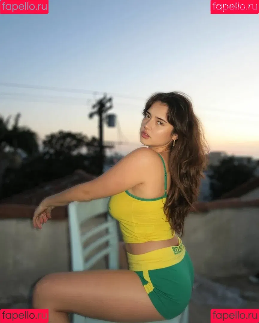 Sarah Curr Onlyfans Photo Gallery 