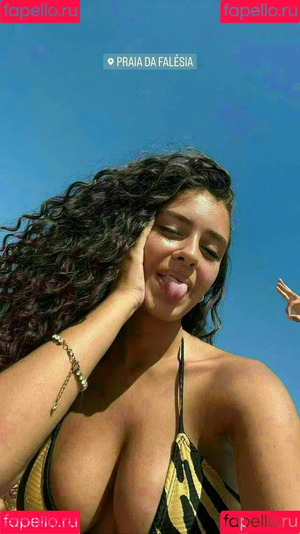 deborategomes Onlyfans Photo Gallery 