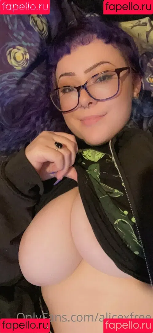 alicexfree Onlyfans Photo Gallery 