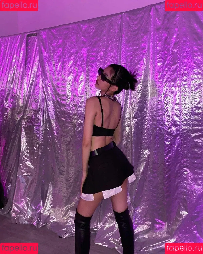 Helenyan083 Onlyfans Photo Gallery 