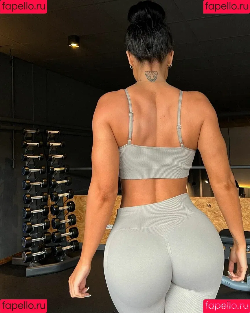 Lisa Del Piero Onlyfans Photo Gallery 