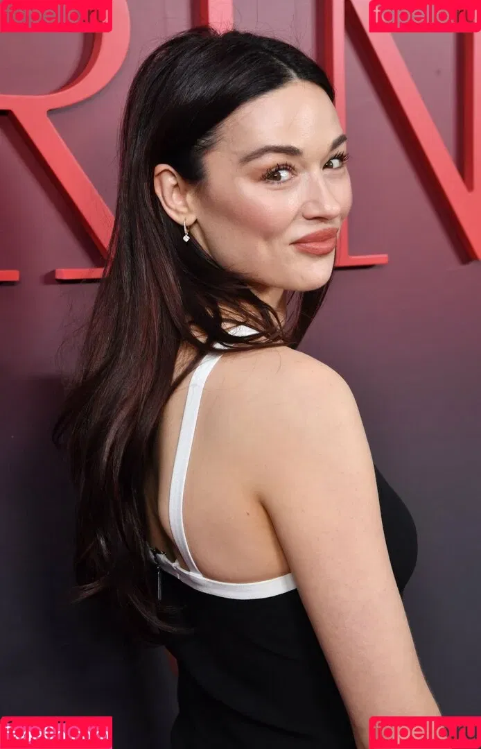 Crystal Reed Onlyfans Photo Gallery 