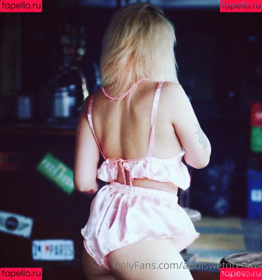 aprilswetdreams Onlyfans Photo Gallery 