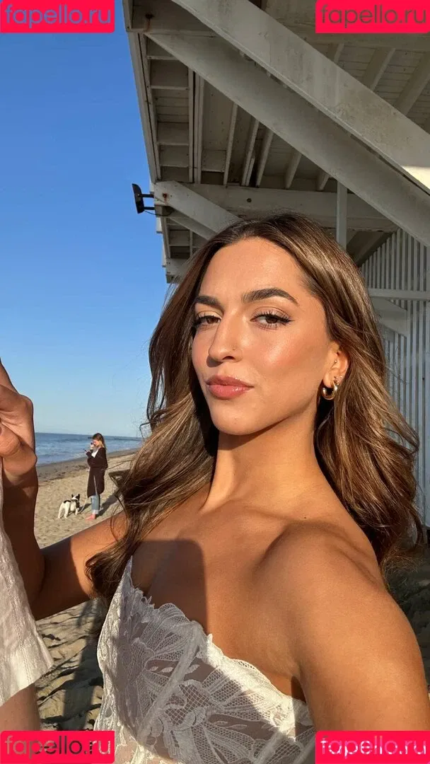 Isabela Lopez Onlyfans Photo Gallery 