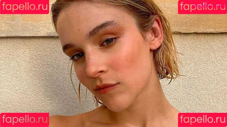 Pommelien Thijs Onlyfans Photo Gallery 