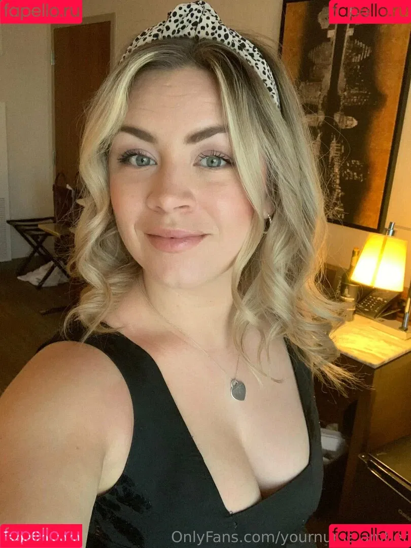 yournurse.amber Onlyfans Photo Gallery 