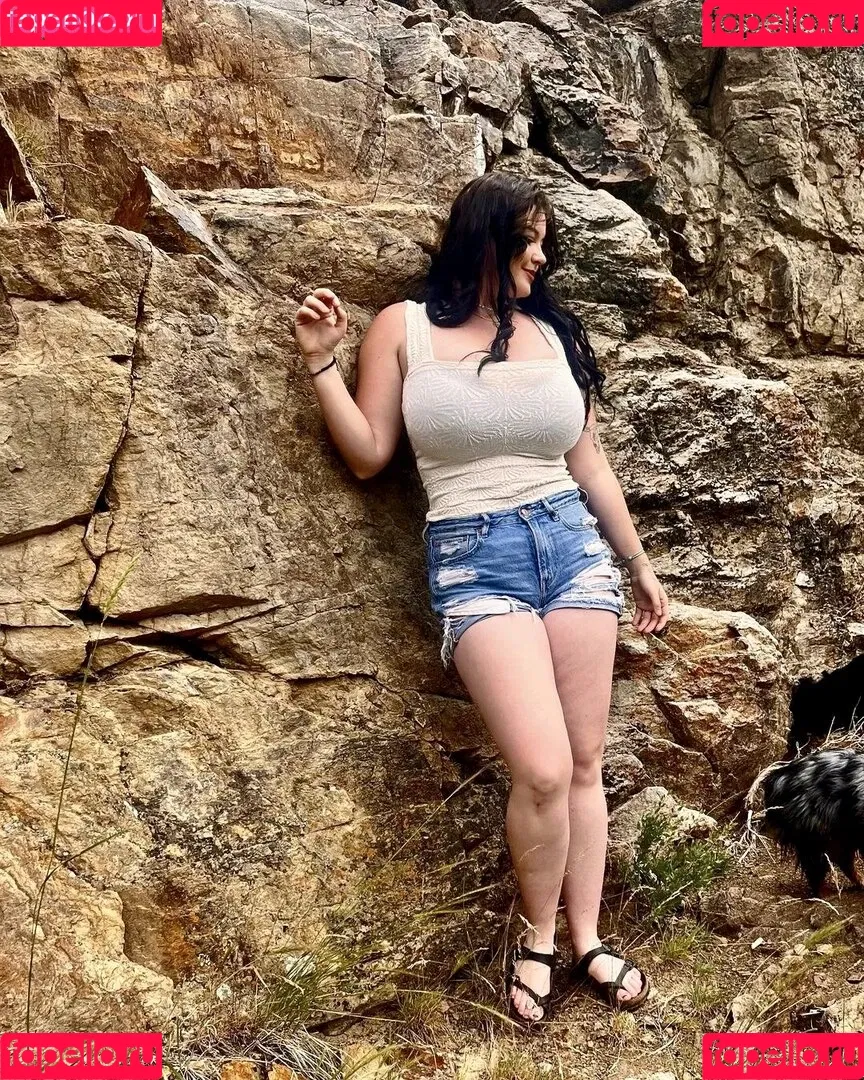 Marilee Golden Onlyfans Photo Gallery 