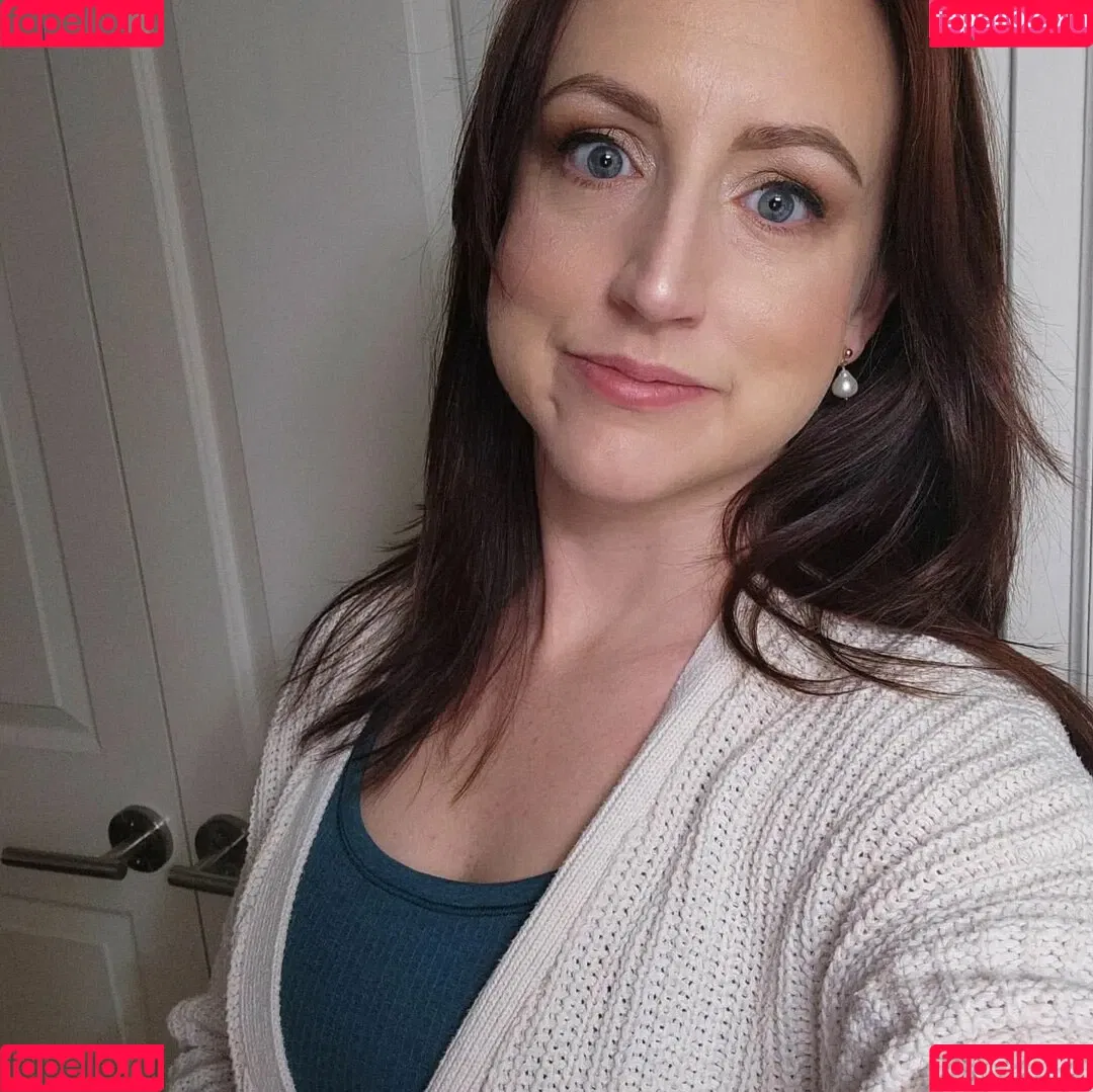Emma Orchid Onlyfans Photo Gallery 