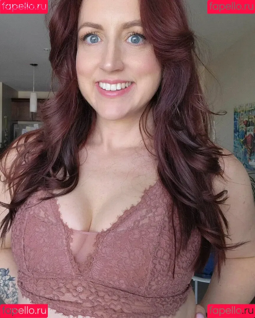 Emma Orchid Onlyfans Photo Gallery 
