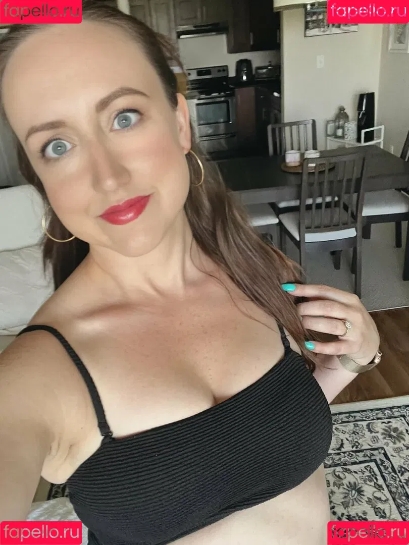 Emma Orchid Onlyfans Photo Gallery 