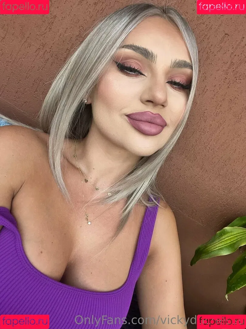 vickyduchesss Onlyfans Photo Gallery 