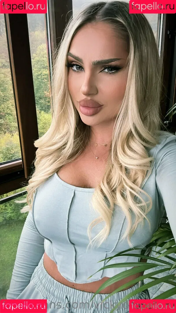 vickyduchesss Onlyfans Photo Gallery 
