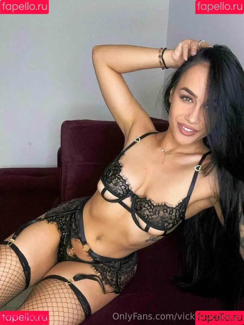 vickyduchesss Onlyfans Photo Gallery 