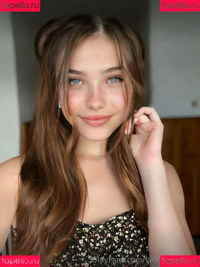 vickyduchesss Onlyfans Photo Gallery 