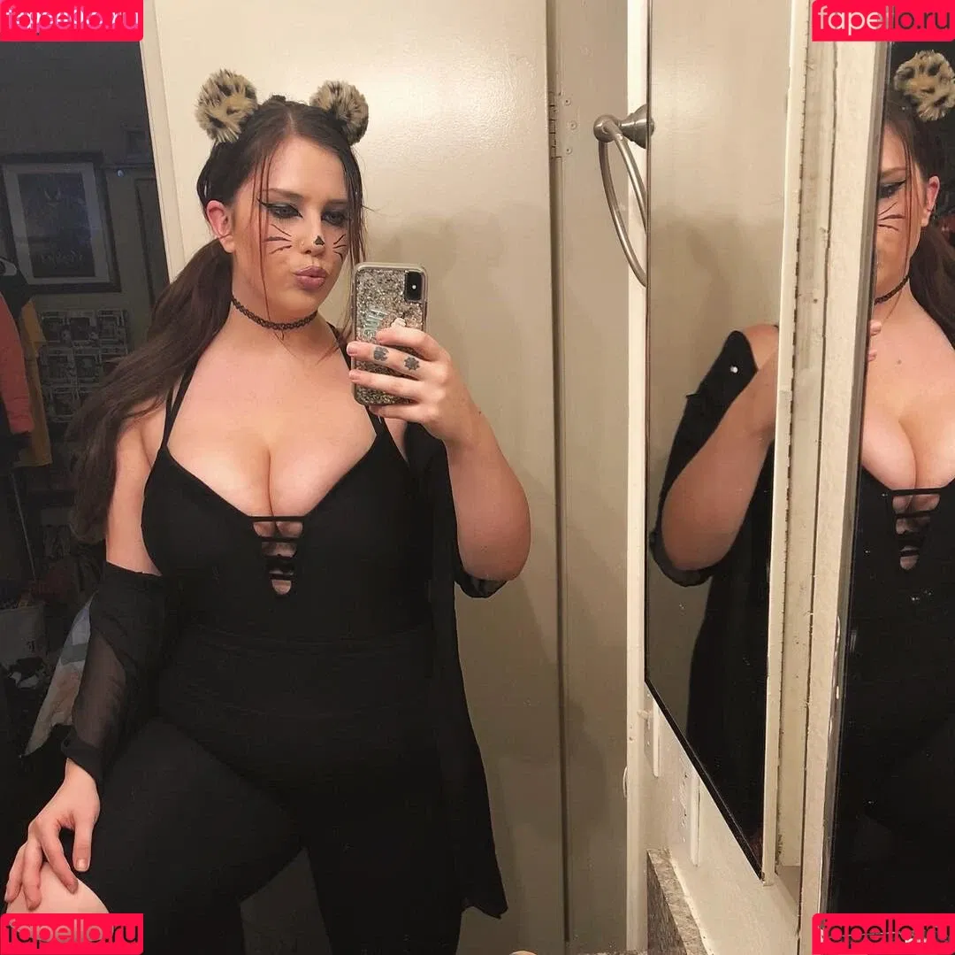 Nikkimichay Onlyfans Photo Gallery 