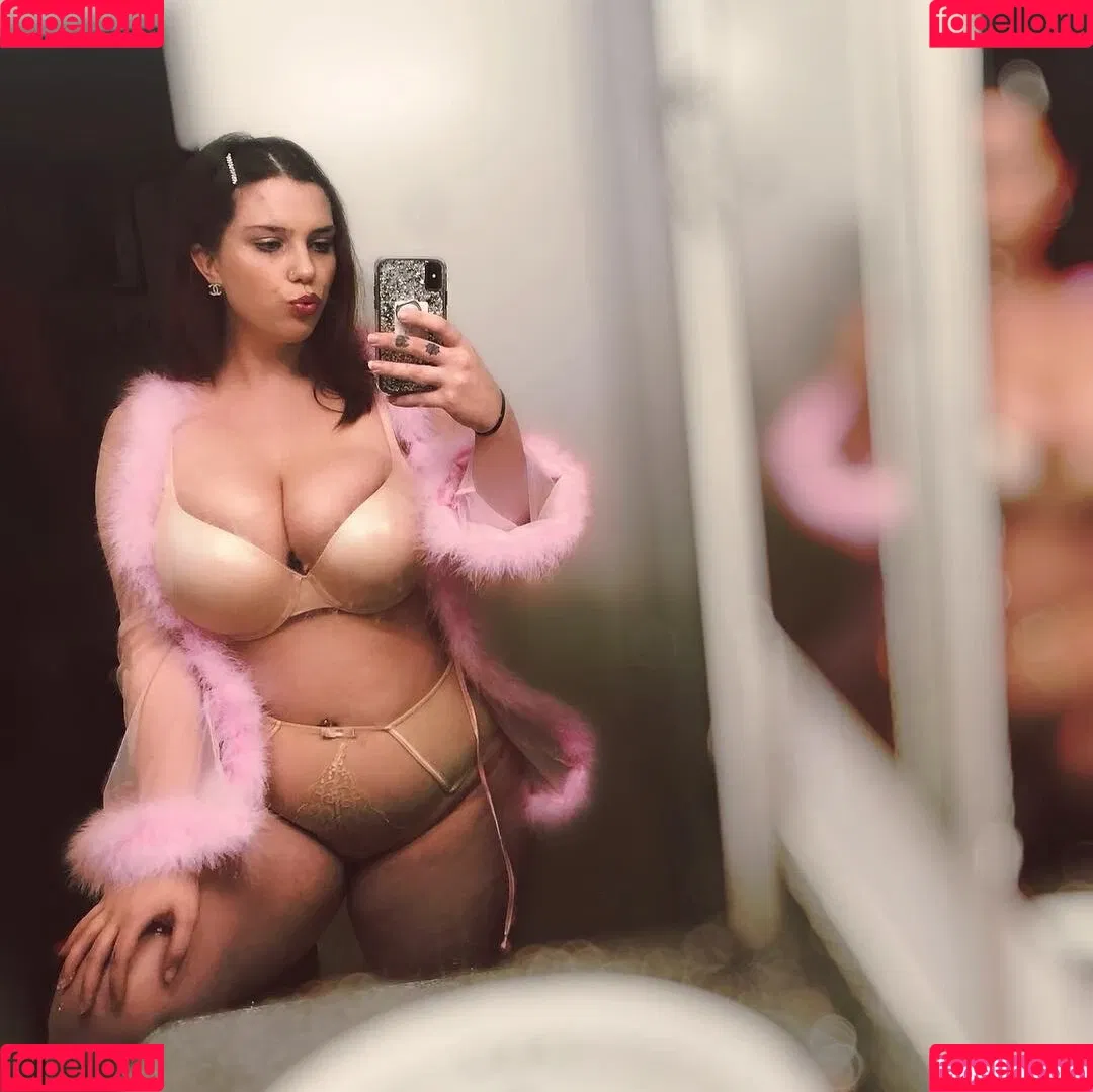 Nikkimichay Onlyfans Photo Gallery 