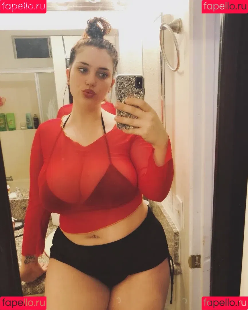 Nikkimichay Onlyfans Photo Gallery 