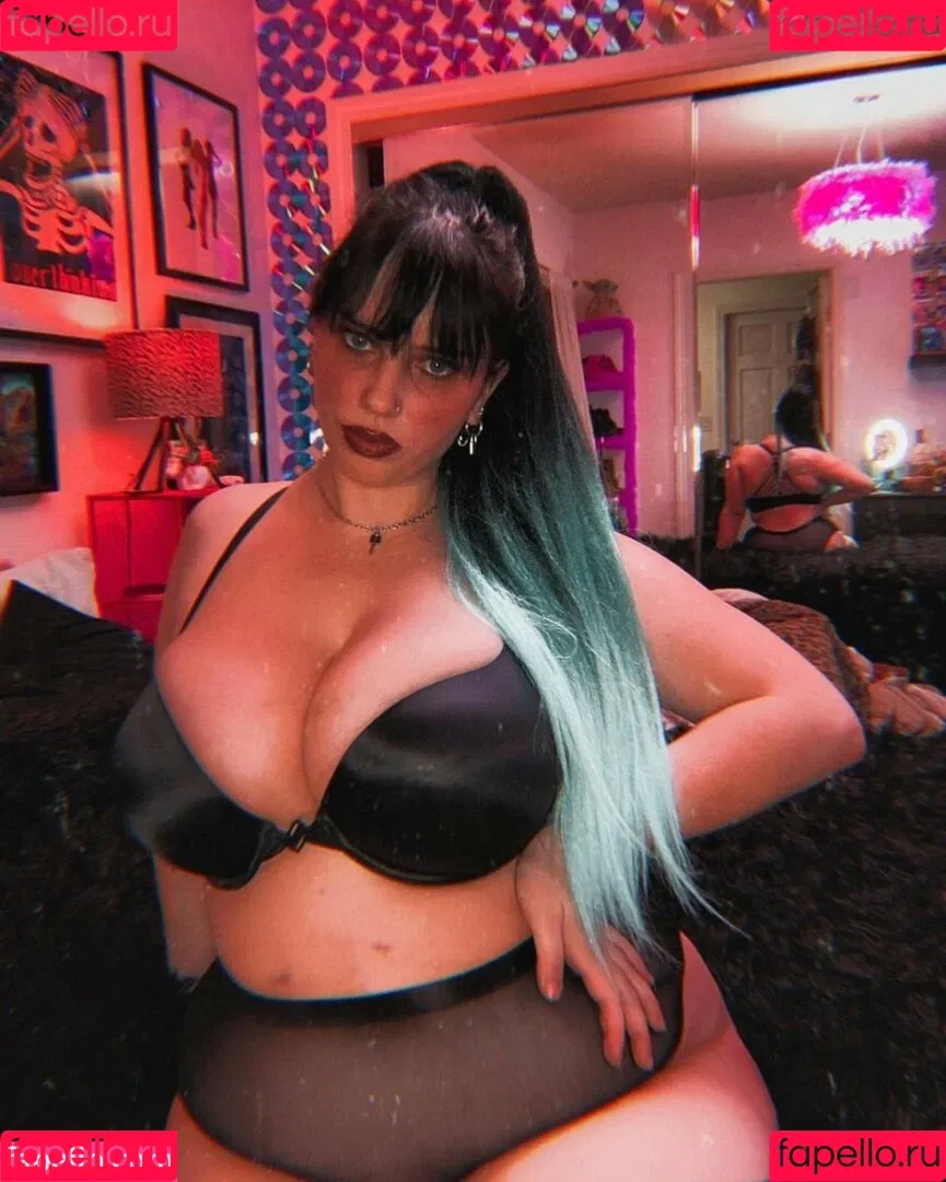 Nikkimichay Onlyfans Photo Gallery 