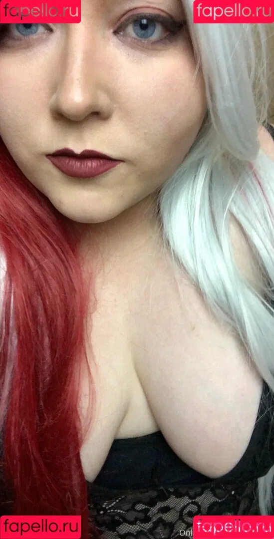 sourpanda69 Onlyfans Photo Gallery 
