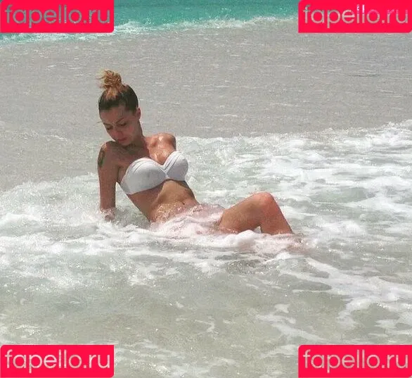 Valentina Rapisarda Onlyfans Photo Gallery 