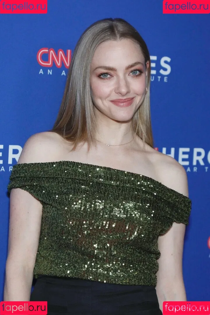 Amanda Seyfried Onlyfans Photo Gallery 