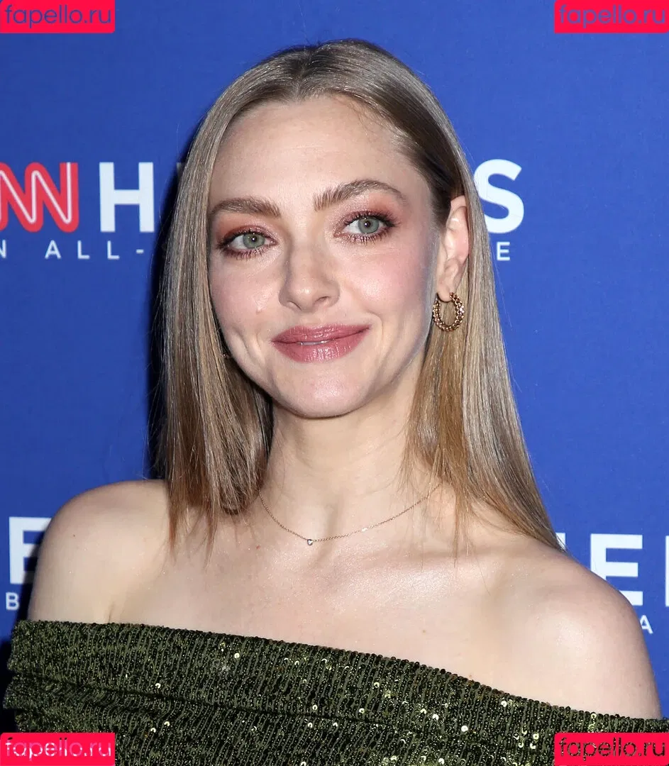 Amanda Seyfried Onlyfans Photo Gallery 
