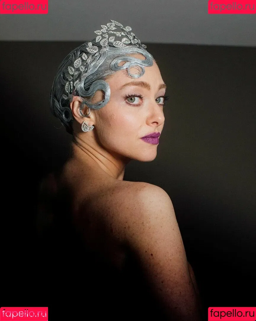 Amanda Seyfried Onlyfans Photo Gallery 