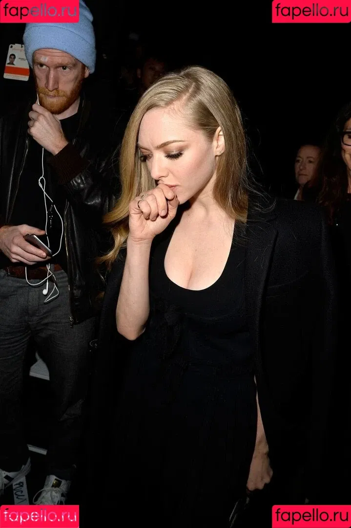 Amanda Seyfried Onlyfans Photo Gallery 