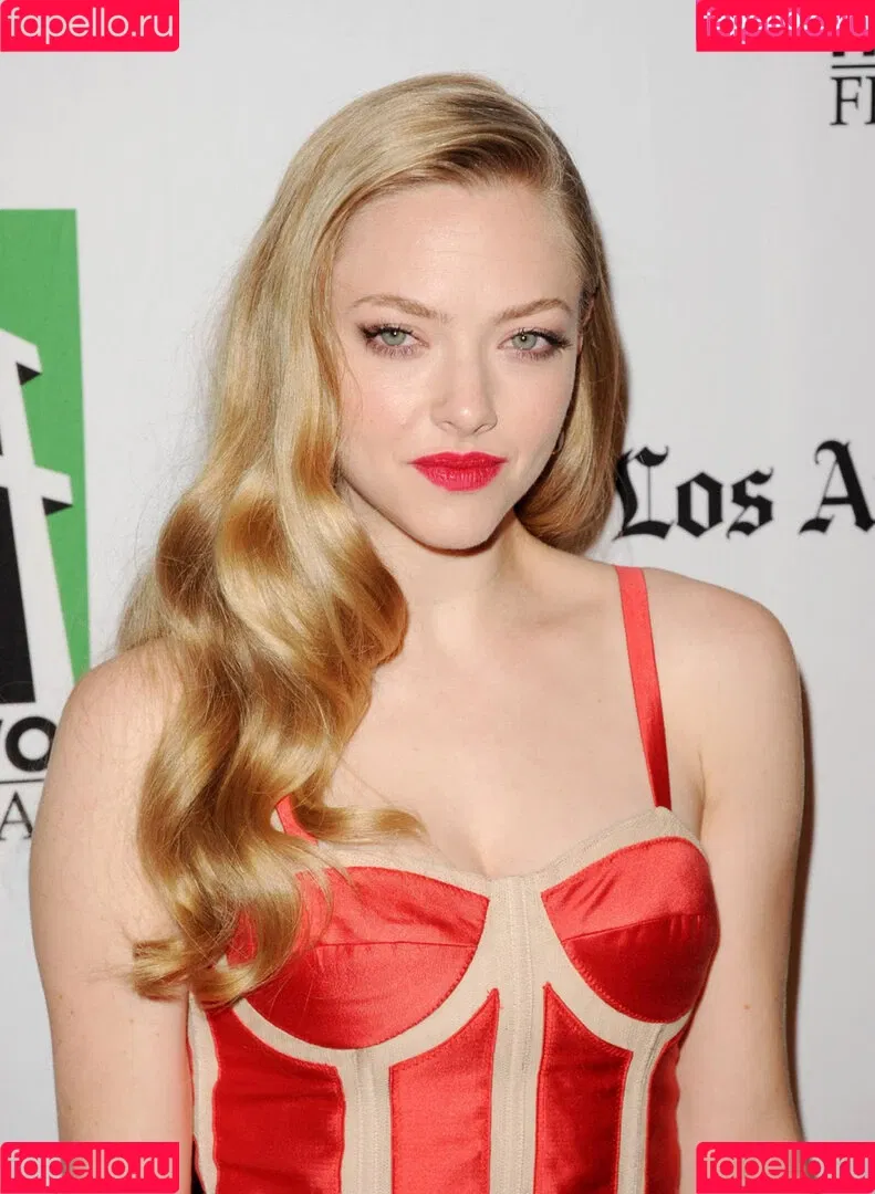 Amanda Seyfried Onlyfans Photo Gallery 