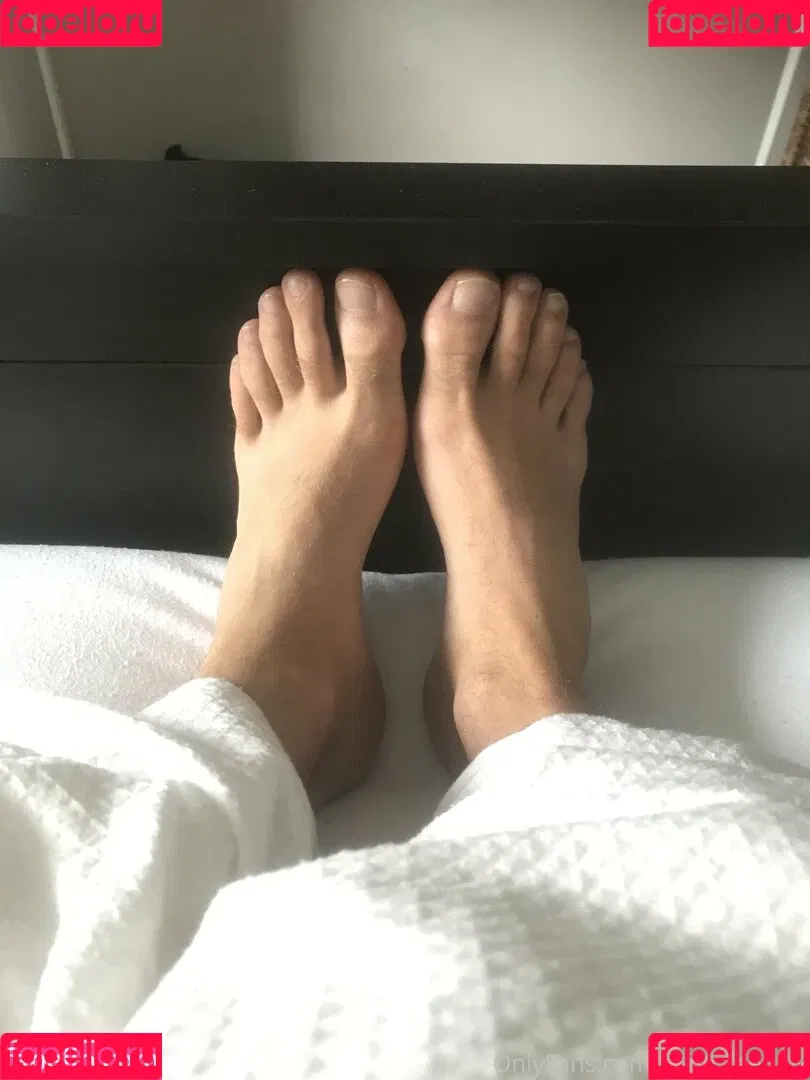 male_feet_uk Onlyfans Photo Gallery 