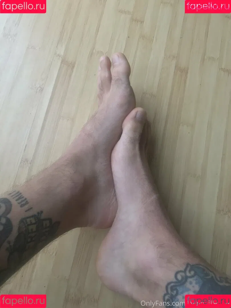 male_feet_uk Onlyfans Photo Gallery 