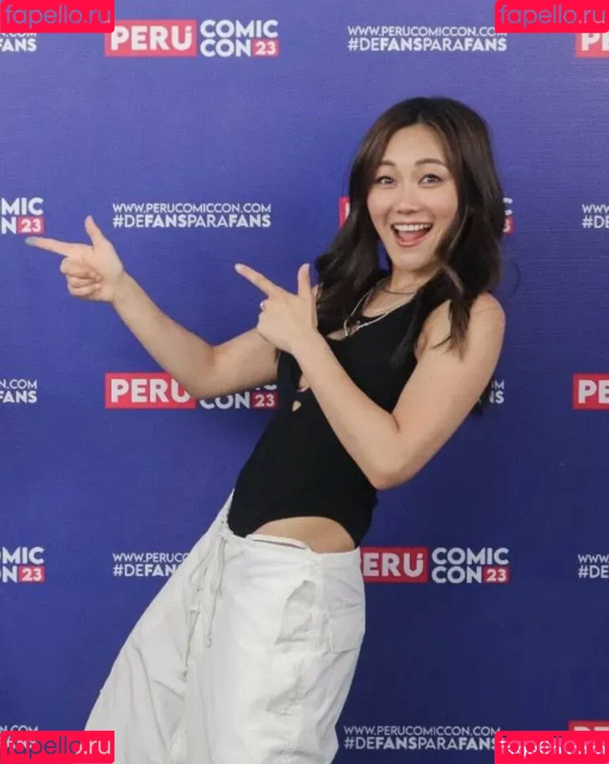Karen Fukuhara Onlyfans Photo Gallery 