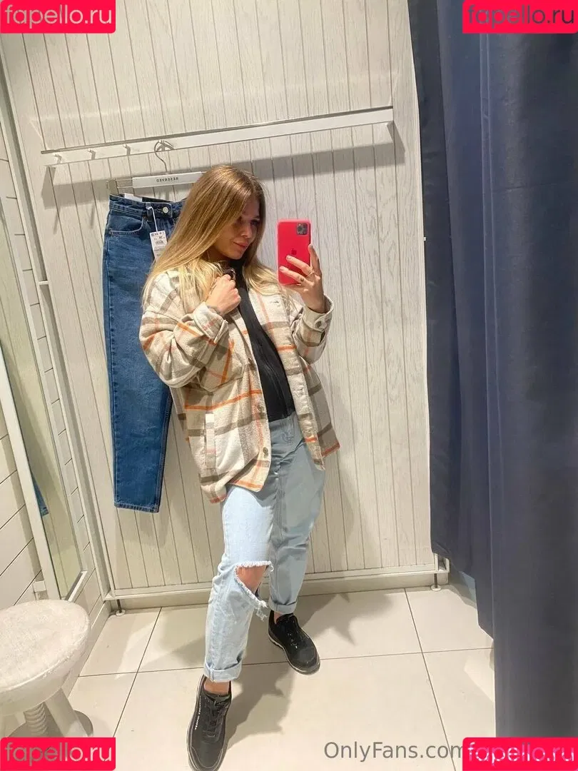 juliawind Onlyfans Photo Gallery 