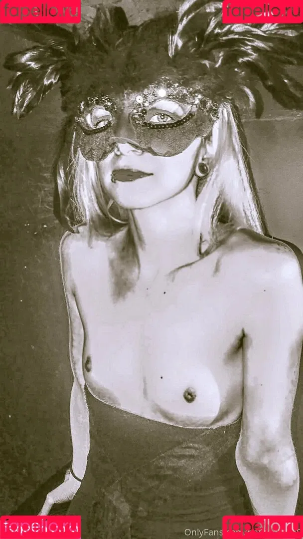 petitepixie69 Onlyfans Photo Gallery 