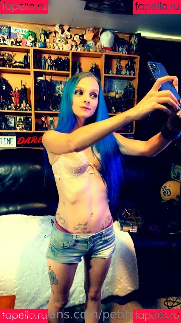 petitepixie69 Onlyfans Photo Gallery 