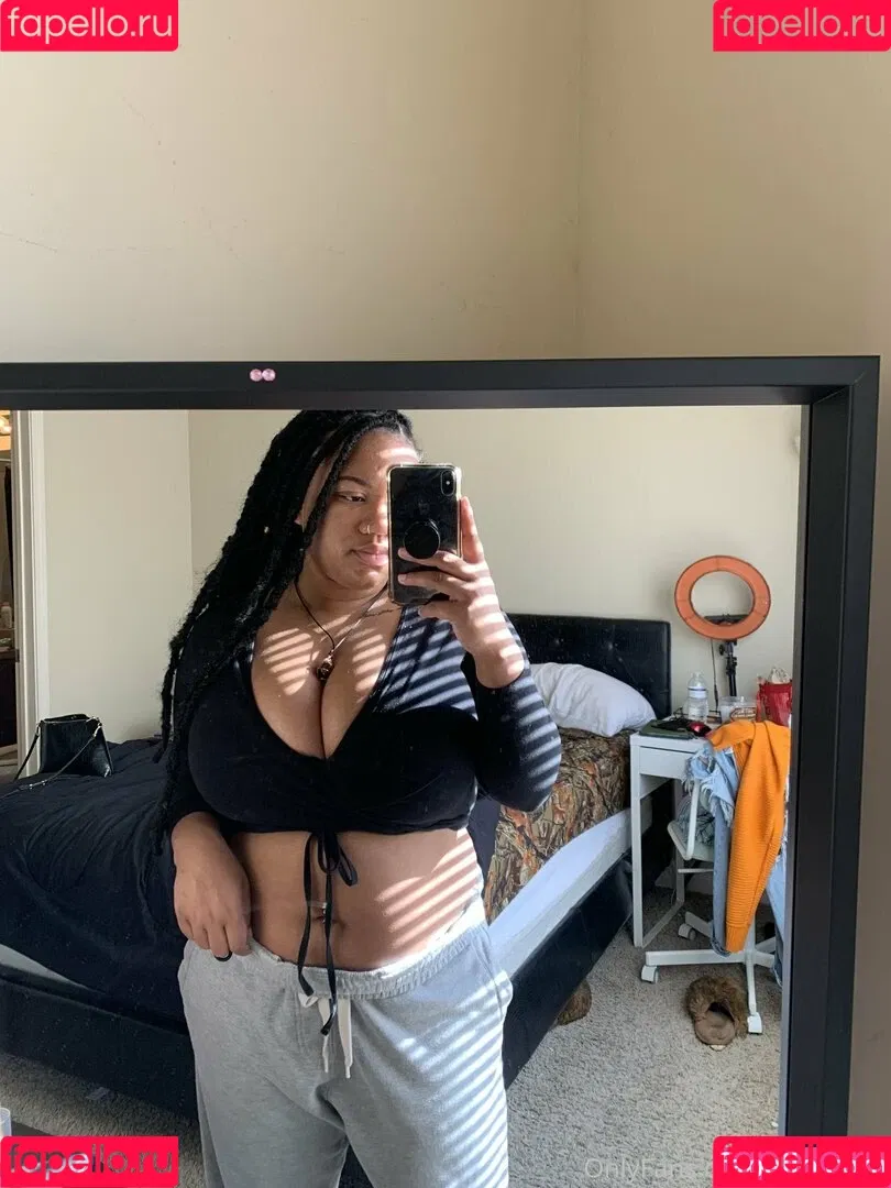 leavenowplz Onlyfans Photo Gallery 