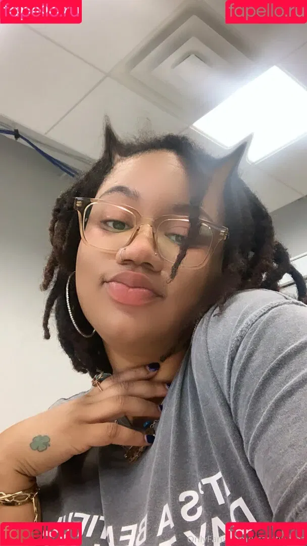 leavenowplz Onlyfans Photo Gallery 