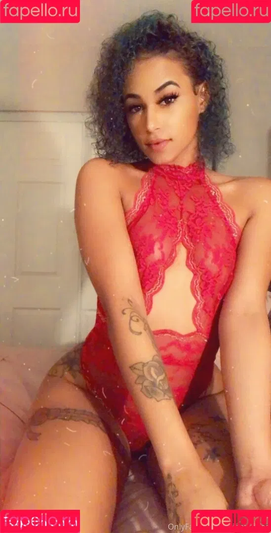 miinamariee Onlyfans Photo Gallery 