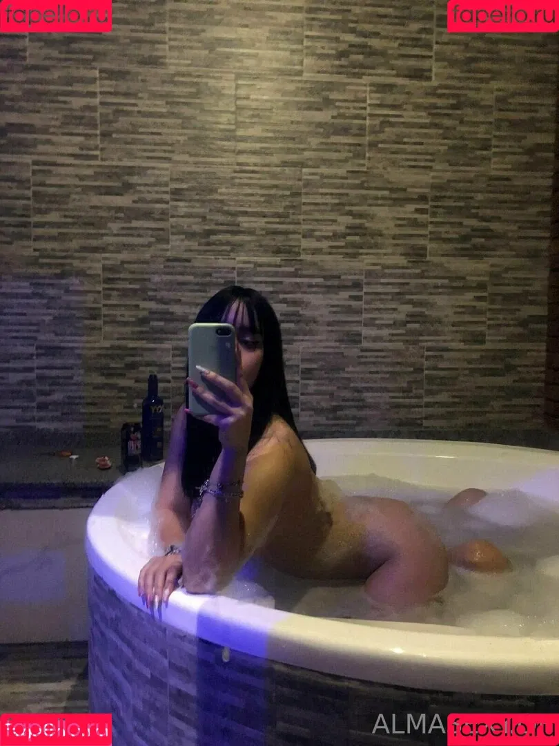 almasexy.of Onlyfans Photo Gallery 