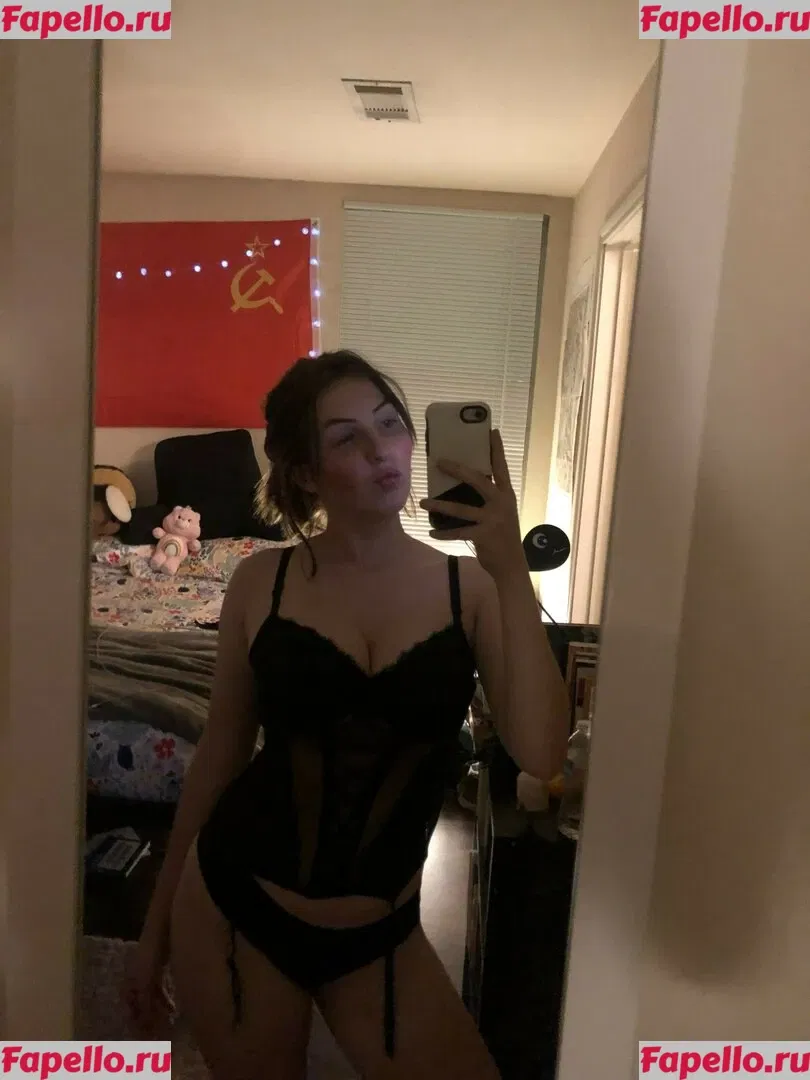 Megan Bitchell Onlyfans Photo Gallery 