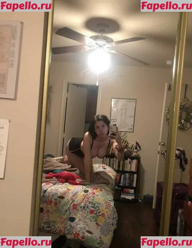 Megan Bitchell Onlyfans Photo Gallery 