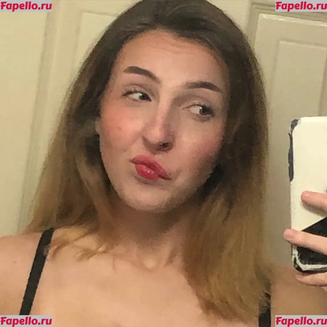 Megan Bitchell Onlyfans Photo Gallery 