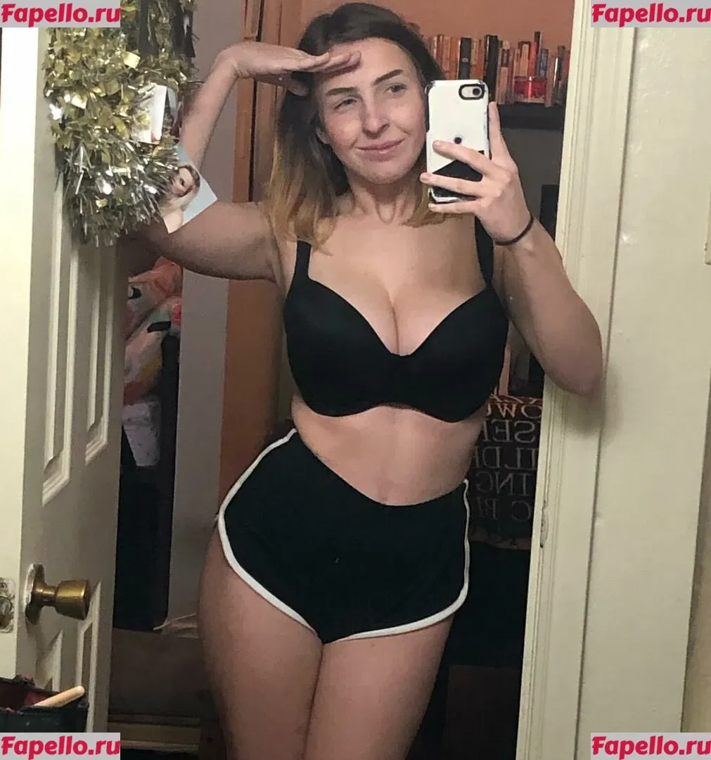 Megan Bitchell Onlyfans Photo Gallery 