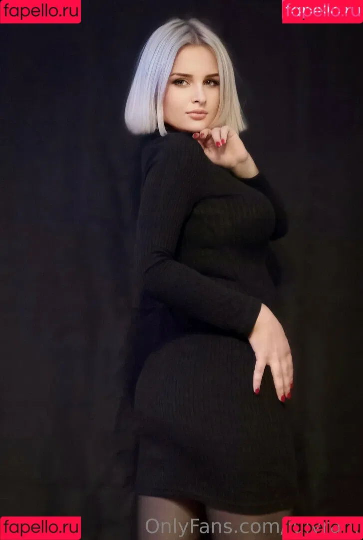 julyranf Onlyfans Photo Gallery 