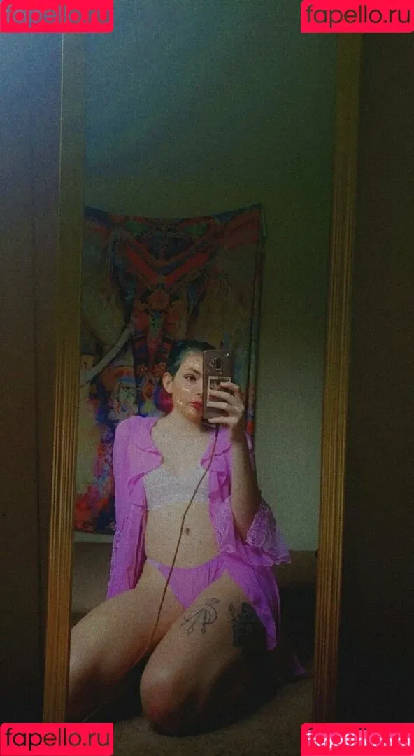 honey-girl Onlyfans Photo Gallery 