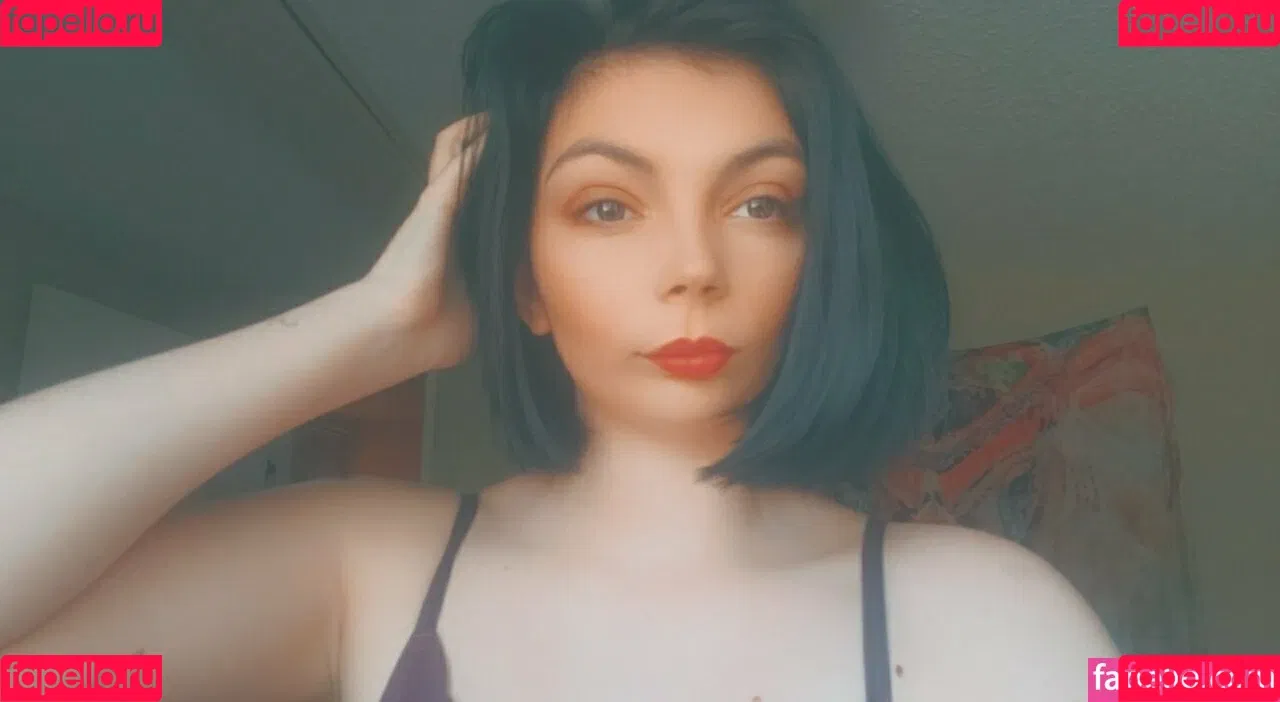 honey-girl Onlyfans Photo Gallery 